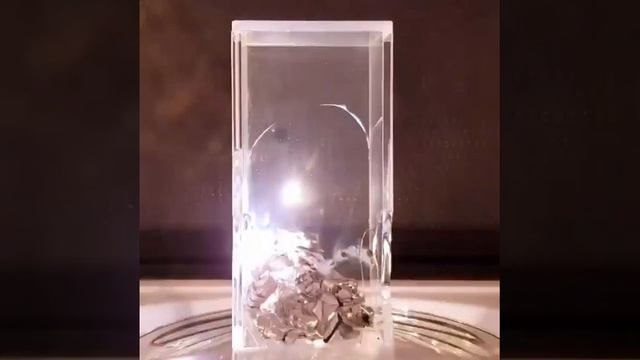 An experiment not worth to be repeated at home - aluminum foil in the microwave. смотреть онлайн
