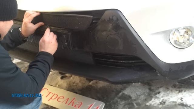 Защита радиатора для TOYOTA RAV4 с 2013 г.в. (Черный) - Strelka11.ru