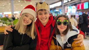 Кто из них встречается? ПОЛИНА, ЕГОР И РЕГИНА ОТМЕЧАЮТ НГ/Влог актеров сериала Трудный Возраст