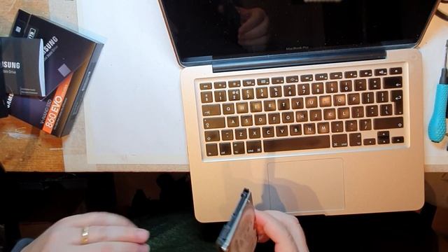 Upgrade a Mac to SSD (removable HDD mac) смотреть онлайн