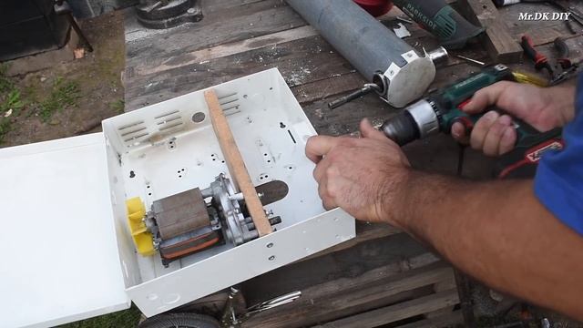 OLD WOOD DRILL BIT ??? What you can do smart with this old wood drill bit ? смотреть онлайн