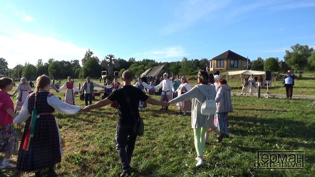 Фольклорный ансамбль "СЛАВЯНОЧКА" на этнофестивале "Иванов День макушка лета" 2024. смотреть онлайн