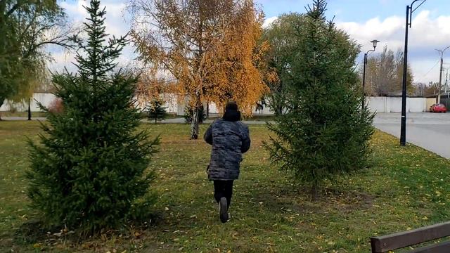 УСТРОИЛИ ПРЯТКИ ПО ВСЕМУ ГОРОДУ смотреть онлайн