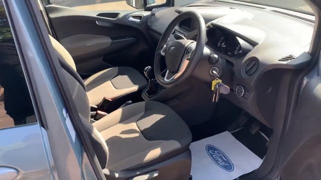 2019/69 Ford Tourneo Courier Zetec смотреть онлайн