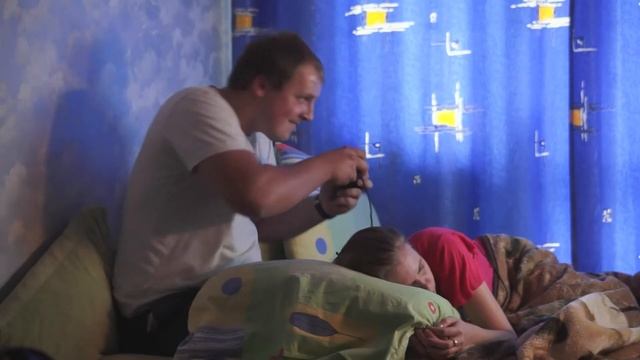 Любит - не любит. Клип Андрея и Ольги в стиле известного режиссера Джеми Рафн'а смотреть онлайн