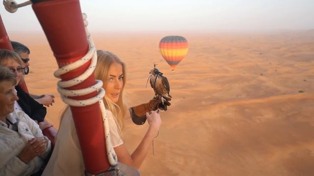 HOT AIR BALLOON CRASH LANDING! смотреть онлайн