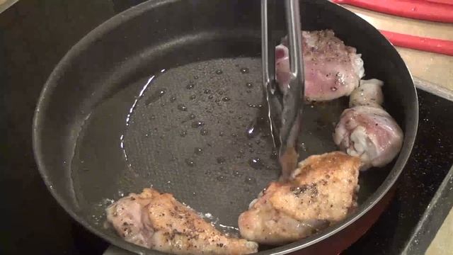 Курица по-французски с грибами и беконом смотреть онлайн