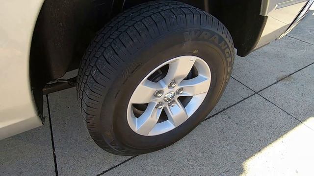 2019 RAM 1500 CLASSIC SLT 4x4 Crew Cab 6'4" Box - Used Truck For Sale - Aurora, Ohio смотреть онлайн