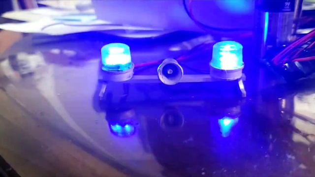 1/18 POLICE: Chicago PD 1985 Caprice with LEDs and MARS Bar. смотреть онлайн