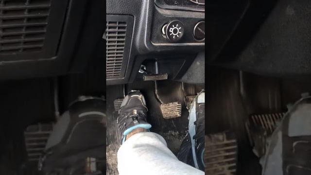 #Запускдвигателя 406 карбюратор -30 зимой смотреть онлайн