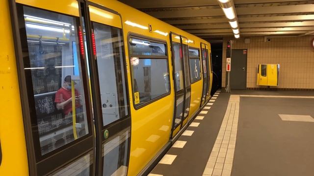 U-Bahn Berlin - Der Bahnhof Vinetastraße смотреть онлайн