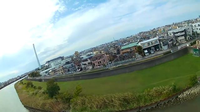 Happymodel Mobula6 HD 川沿いフライト смотреть онлайн