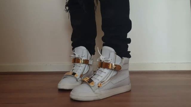 GIUSEPPE ZANOTTI HIGH TOP DOUBLE BUCKLE ON FOOT