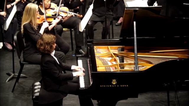 Nikolai Marinov - Saint Saëns Piano Concerto No. 2 in G Minor, Mvts. II & III смотреть онлайн
