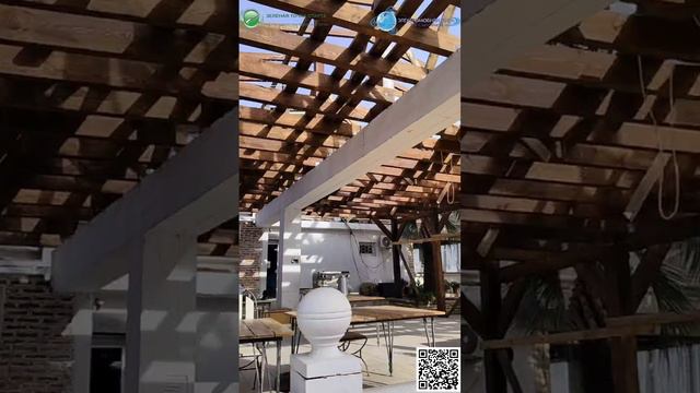 Абхазия. Сухум. Зарядки ждут электромобильных туристов смотреть онлайн