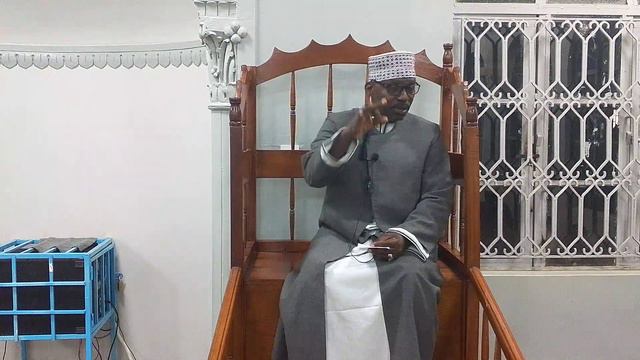 IMAM ALI IBN HUSSAIN ZAYN AL-ABIDIN.Lecture by Sheikh Jalaldin, Ahlulbait Mosque Jinja смотреть онлайн
