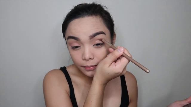 I TRIED FOLLOWING AN ANNE CLUTZ MAKEUP TUTORIAL | Faith Miquiabas ♥ смотреть онлайн