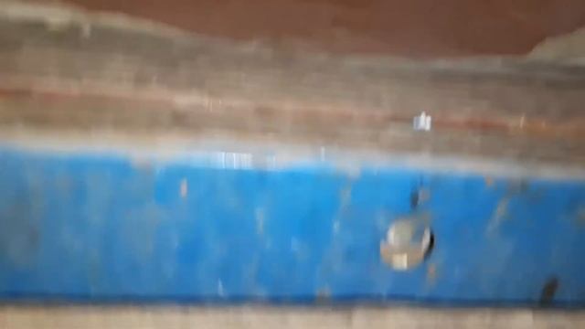 Лифт латынка 320 кг 0.71 м/с, приежает выше и ниже этажа и резко едет при закрытия дверей смотреть онлайн