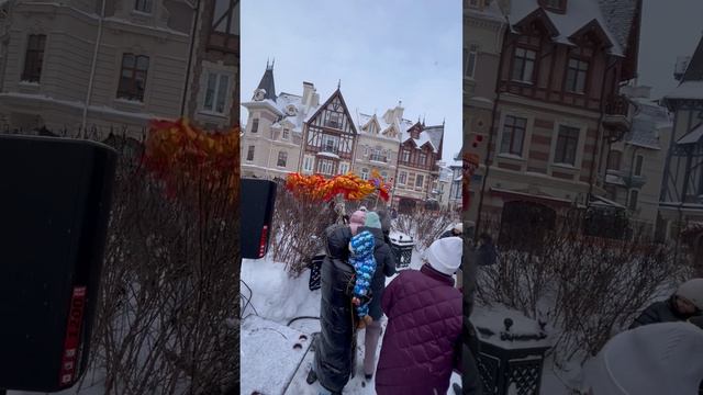 Шоу с Драконом на детском мероприятии смотреть онлайн