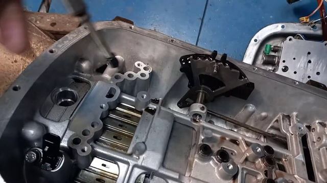 5L40E - продувка смотреть онлайн