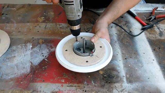 Не выбрасывайте негодный электродвигатель от ПЫЛЕСОСА! Сделайте полезное приспособление! смотреть онлайн