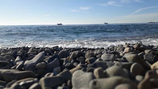 море.. #волны #умиротворение смотреть онлайн