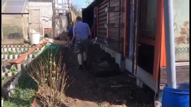 как мы установили забор\ДОРОЖКА из бетона/дрова на зиму/ смотреть онлайн