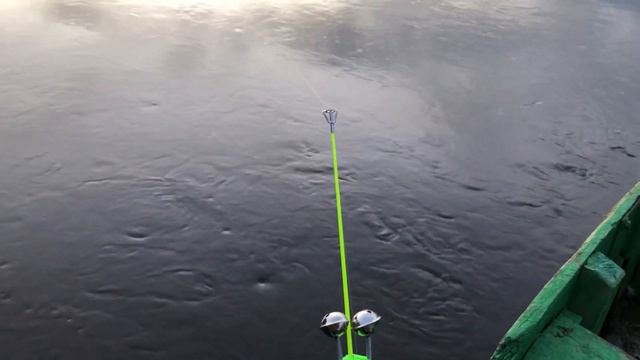 Рыбалка на налима 3. Ноябрь 2020 г. Река Унжа, Костромская область, город Макарьев. смотреть онлайн