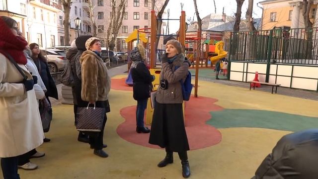 Хитровская площадь и Дом Хитрово. смотреть онлайн