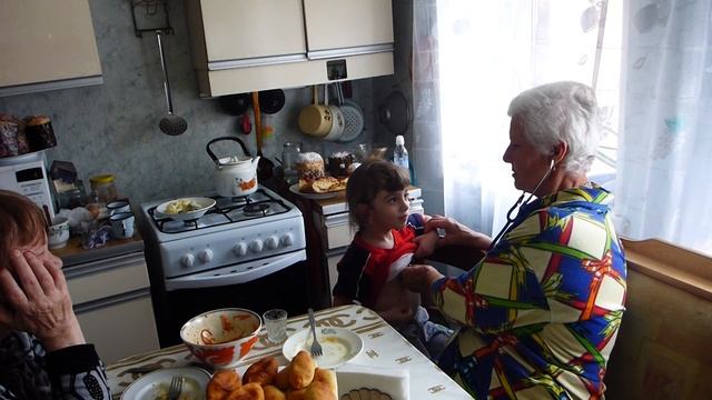 РОКСОЛАНА ЮНЫЙ ДОКТОР. смотреть онлайн