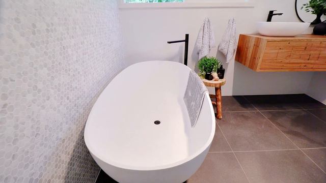 Real Estate SA - 15 Protea Crescent, Crafers with Tamara Gertig смотреть онлайн