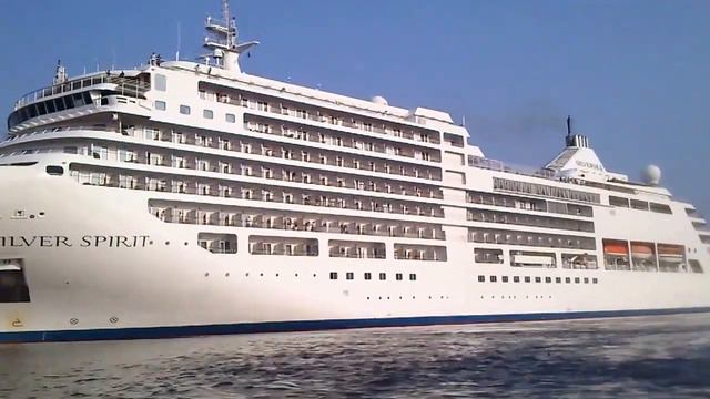 Выход лайнера Silver Spirit из Севастополя, 14.08.2013 смотреть онлайн
