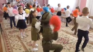 Группы 4, 8 Танец Салют Победы