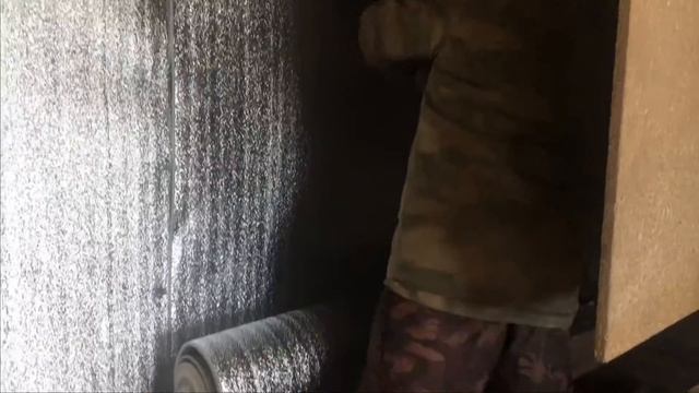 Как дёшево утеплить курятник (сарай, гараж) лёгкий способ