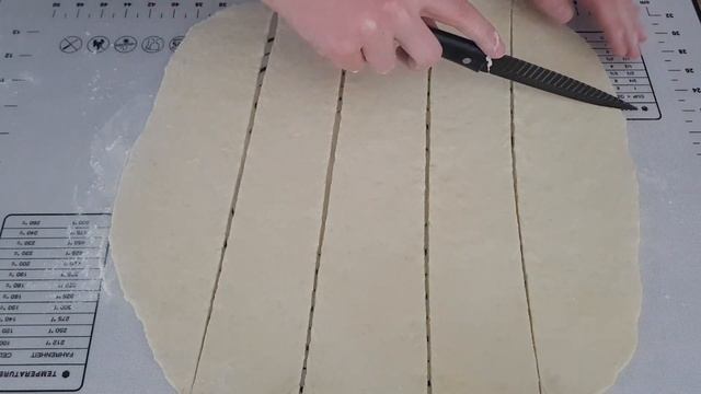 Krebli/Krepli Rezept (Крепли)| Russisches Schmalzgebäck Rezept | Nachtisch