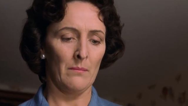 Harry Potter and the Sorcerer’s Stone Deleted Scene : Petunia Cracks Egg with Letter Inside