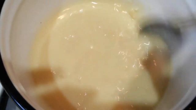 Великолепный десерт !! Пирог с бананами и карамелью. смотреть онлайн