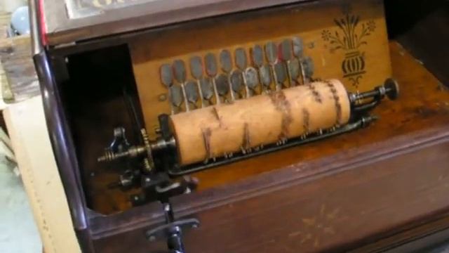 ANTIQUE ROLLER ORGAN THE ROSE смотреть онлайн