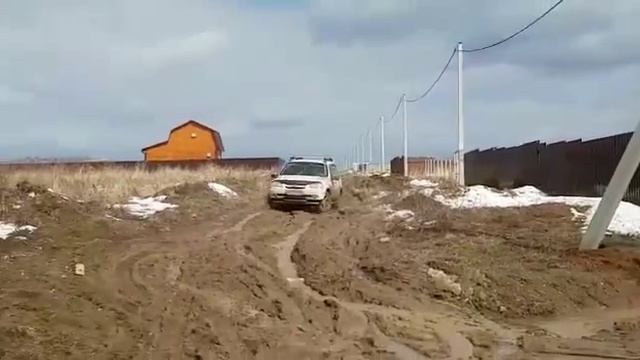 Подключение электричества даже в самых труднодоступных местах смотреть онлайн