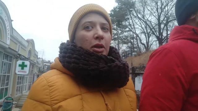 ВЛОГ: Печём блины. Выпал снег. Гуляем по Кисловодску. смотреть онлайн