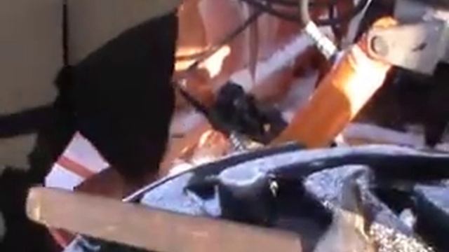 Замена пальца. Снегоуборочная техника ПМЗ.flv смотреть онлайн