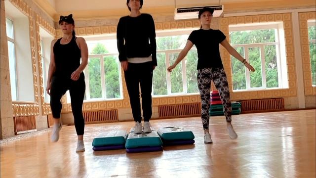 мне другую ночь не спится (step choreography, эксперимент) смотреть онлайн