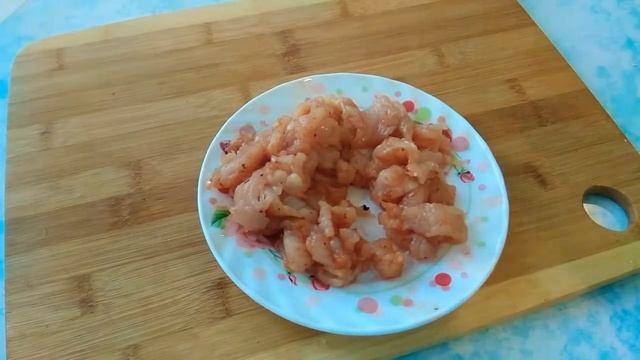 Трубочки из куриного филе с начинкой. Чем удивить гостей и родных. смотреть онлайн