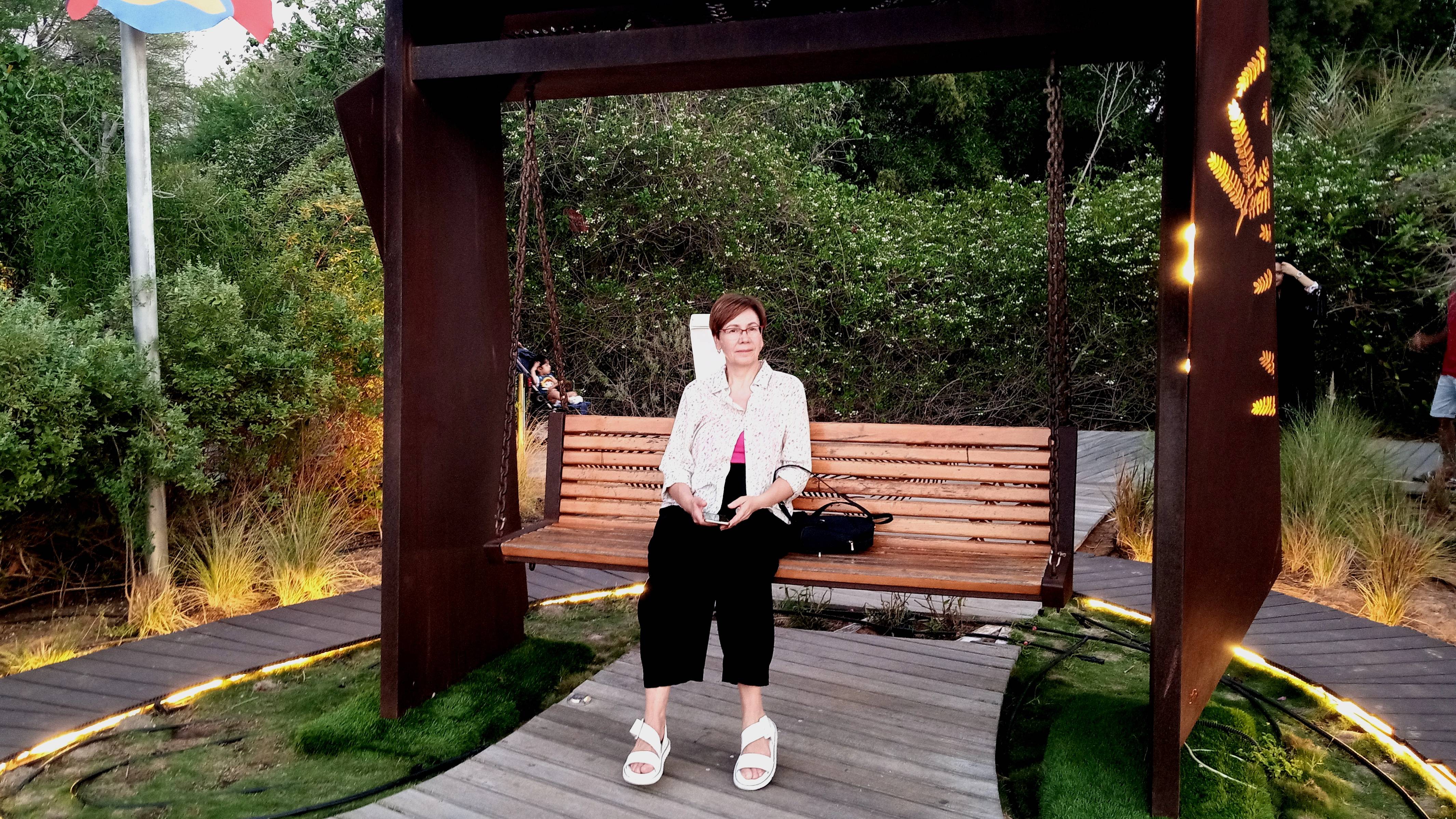 Арабские Эмираты. Шарджа. Остров Аль-Нур. смотреть онлайн