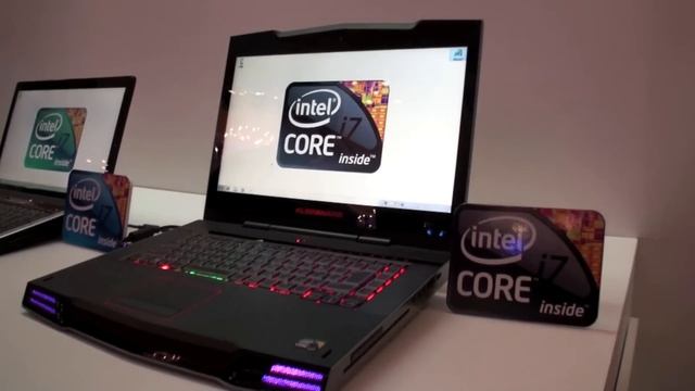 DELL Alienware M15x Core i7 смотреть онлайн