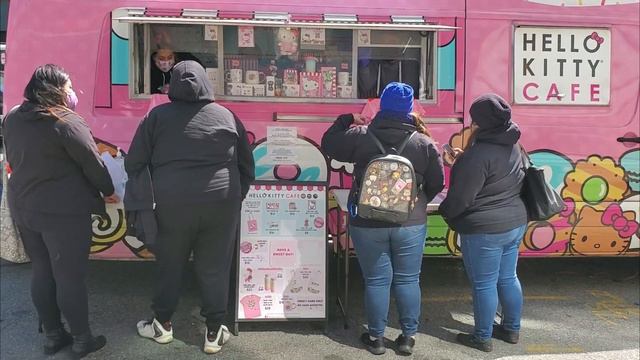 Hello Kitty Cafe Truck - NYC - 2021 смотреть онлайн