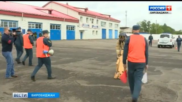 Кроссфит для МЧС соревнования по многофункциональному многоборью прошли в Биробиджане смотреть онлайн
