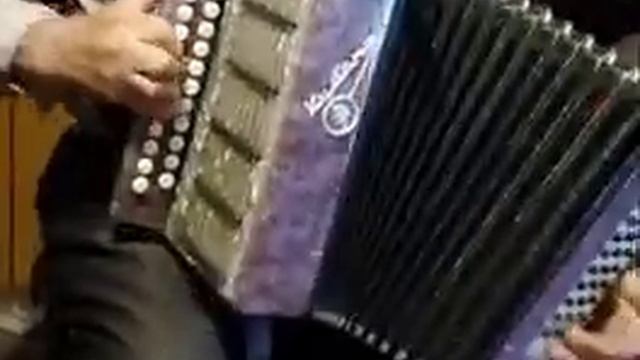 Гармонь "Кубань" смотреть онлайн