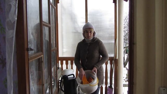 Адлерский Серебристый и Гриз Бар! Будни птичьего хозяйства! смотреть онлайн