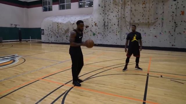 Jimmy Butler's NBA Trainer Fixed My Broken Jumpshot | Competitive Basketball 1v1! смотреть онлайн